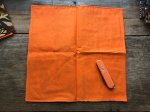 Hunter Flannel-Faced Arrowhead PocketHank