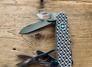 B+O 2022 Logo Knife